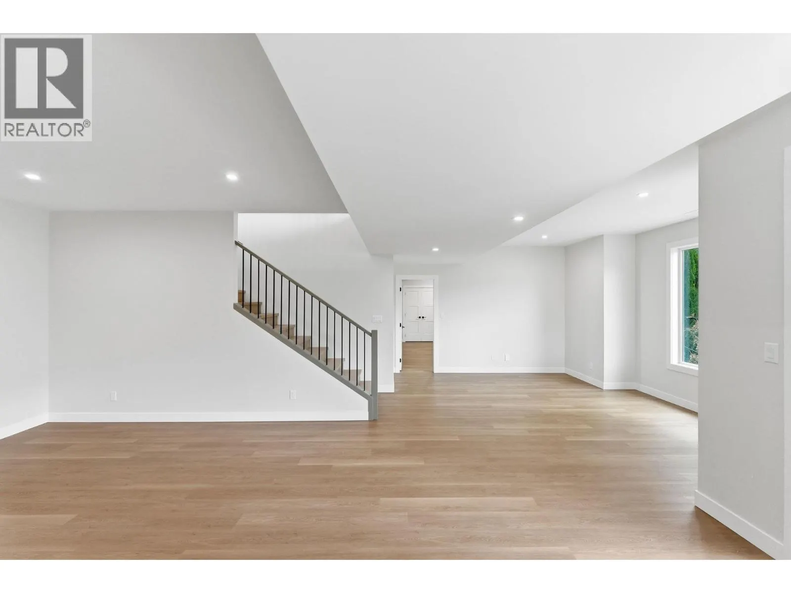 3620 LOBELIA Drive