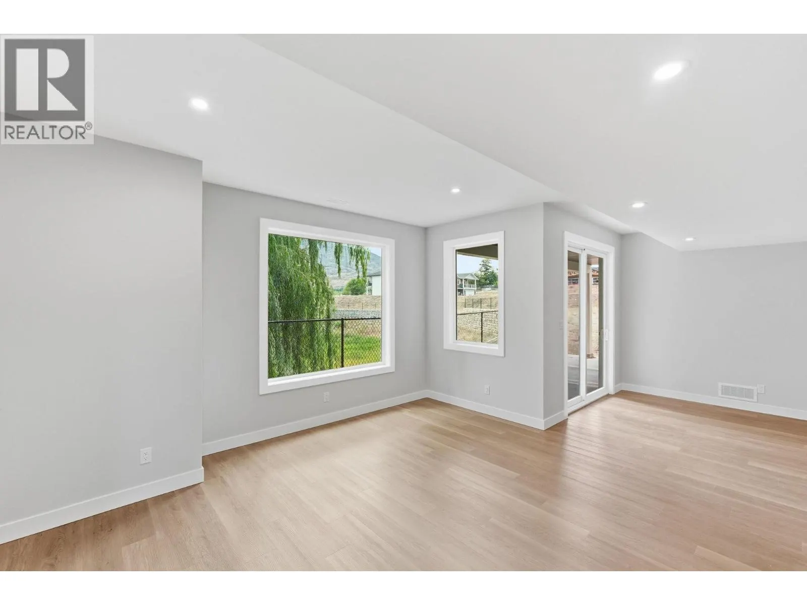 3620 LOBELIA Drive