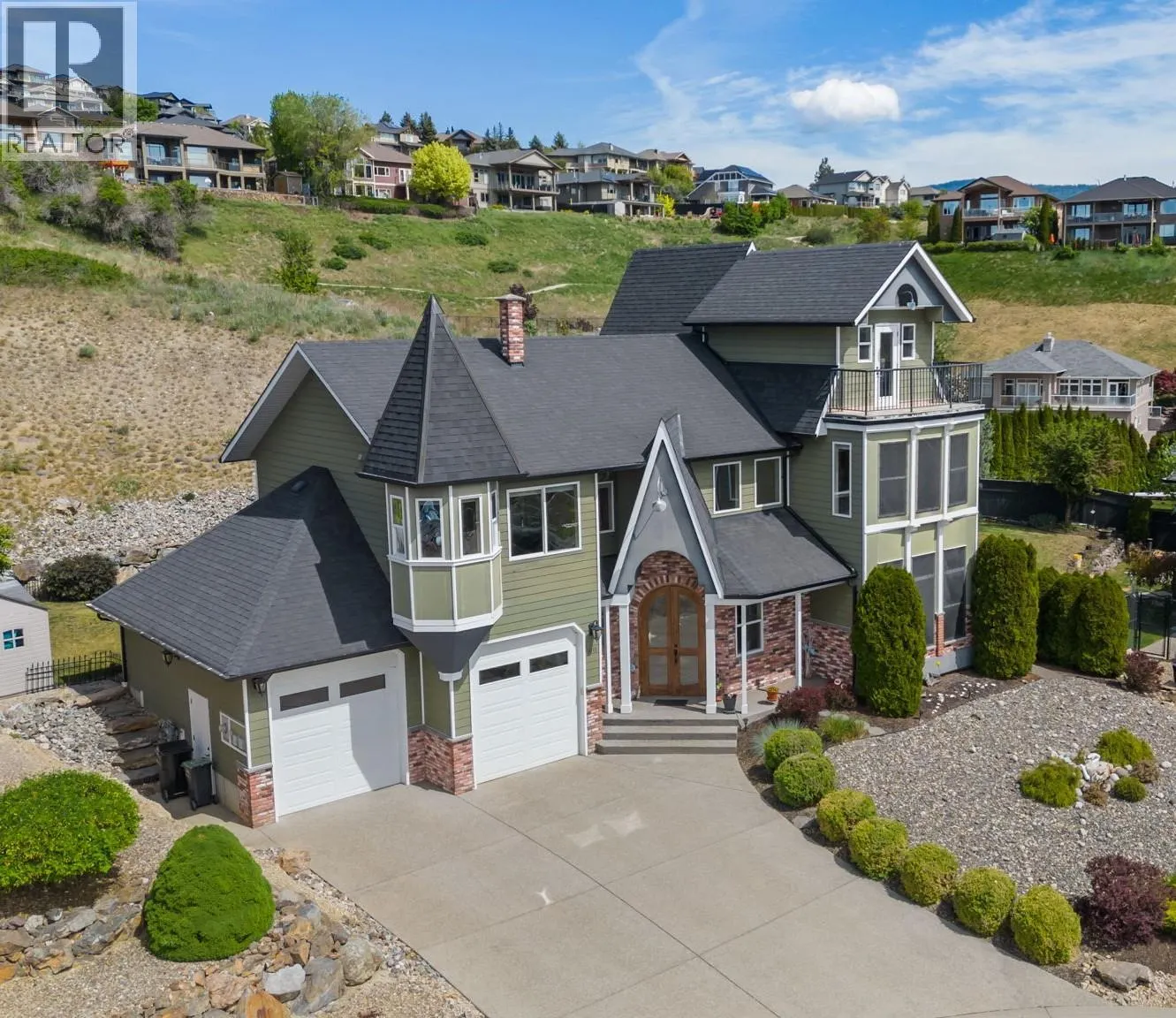 1011 Foothills Court