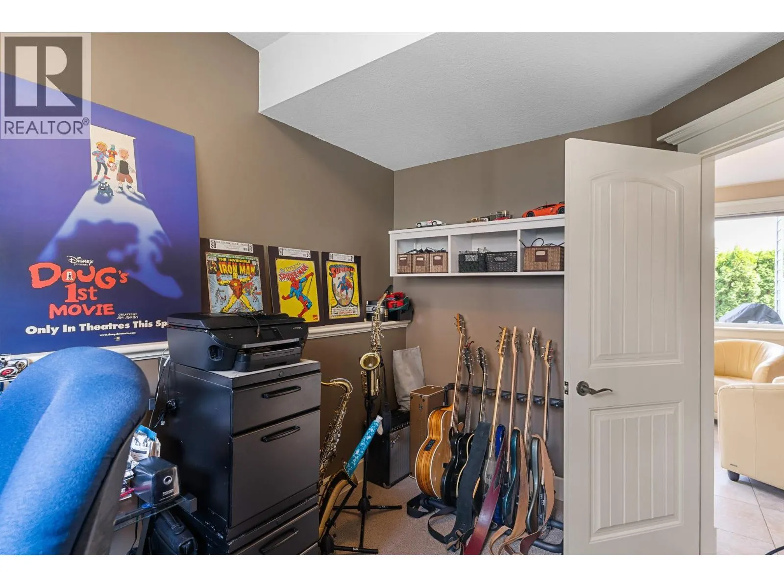1011 Foothills Court