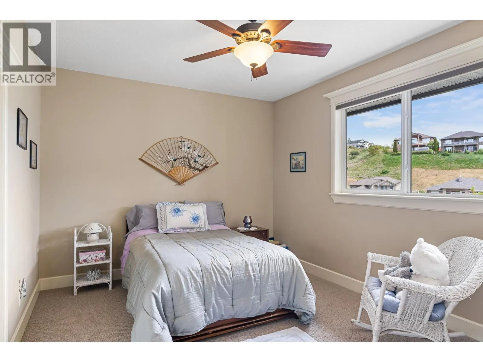 1011 Foothills Court