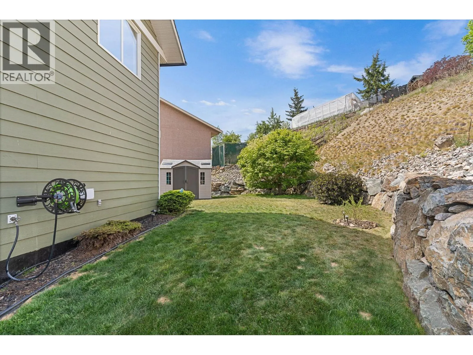 1011 Foothills Court