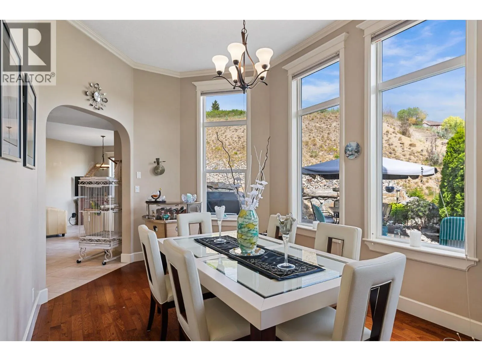 1011 Foothills Court