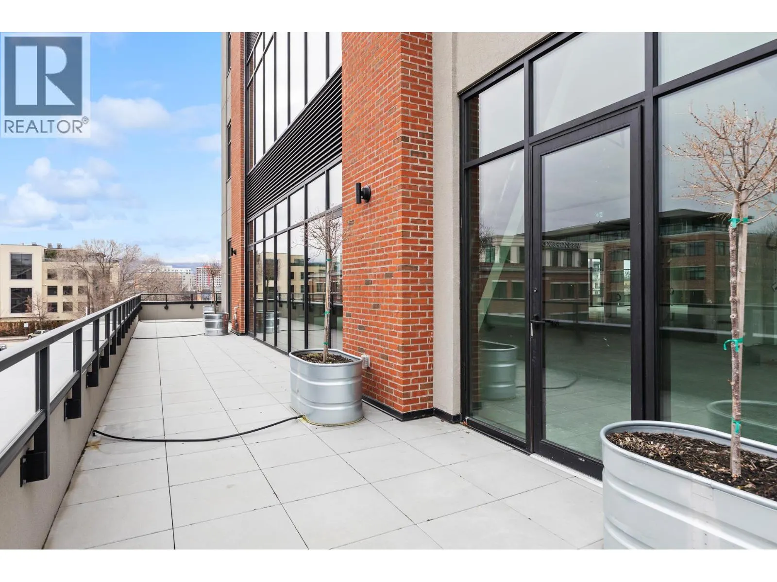 550 Osprey Avenue Unit# 3rd & 4th FL