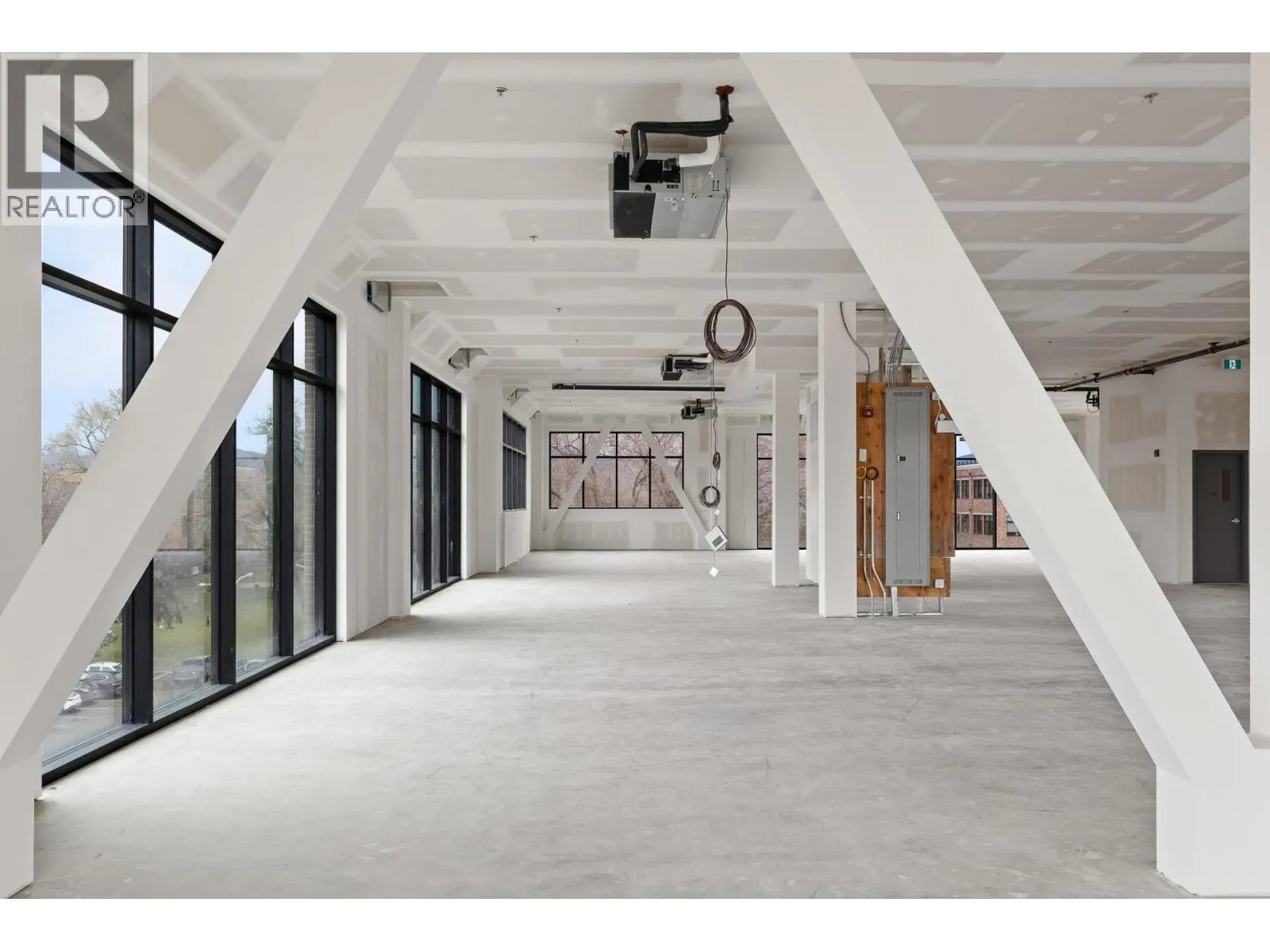 550 Osprey Avenue Unit# 3rd & 4th FL