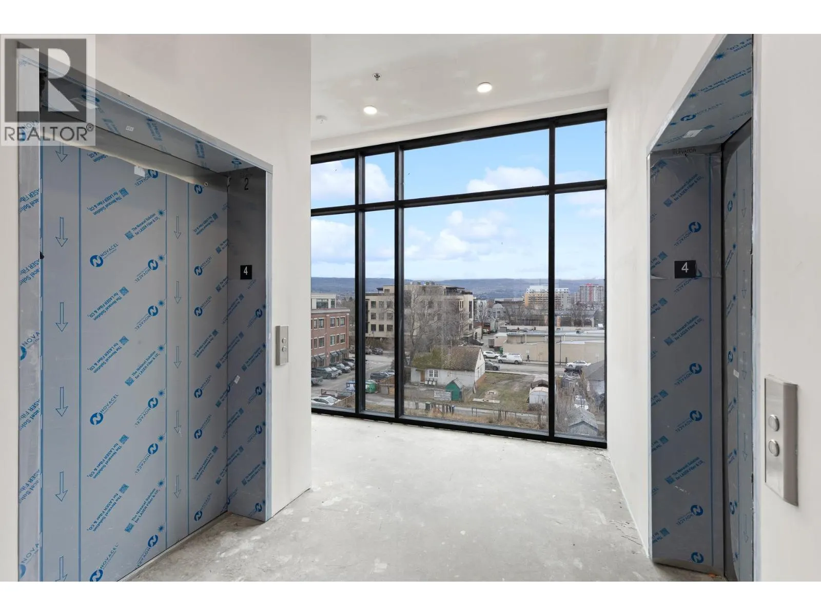 550 Osprey Avenue Unit# 4th FL
