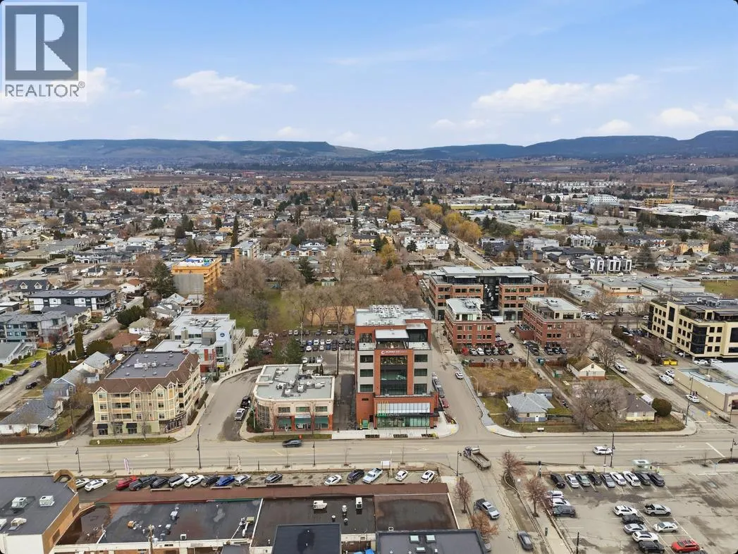 550 Osprey Avenue Unit# 3rd FL