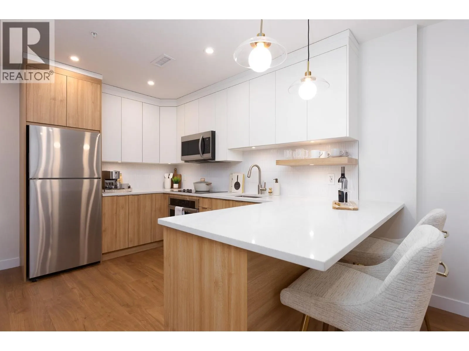 1281 Pridham Avenue Unit# 527 Lot# 159