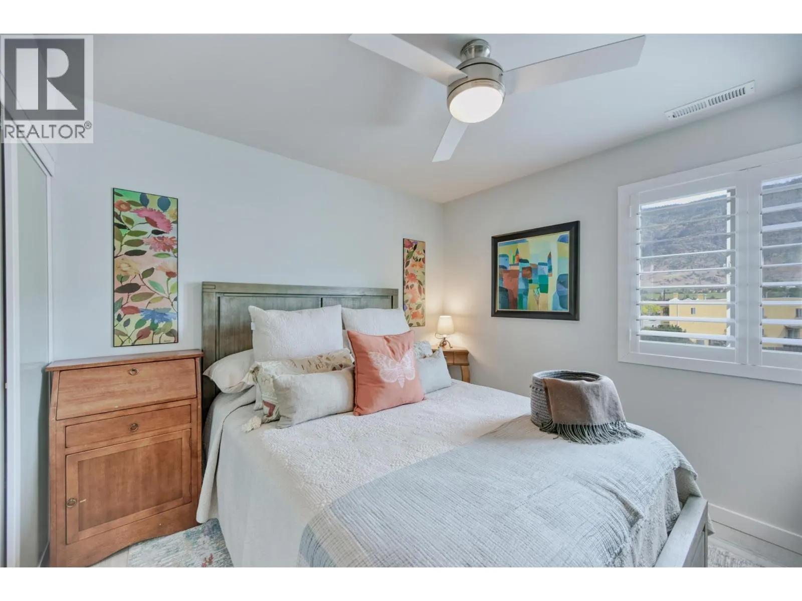 6805 COTTONWOOD Drive Unit# 201