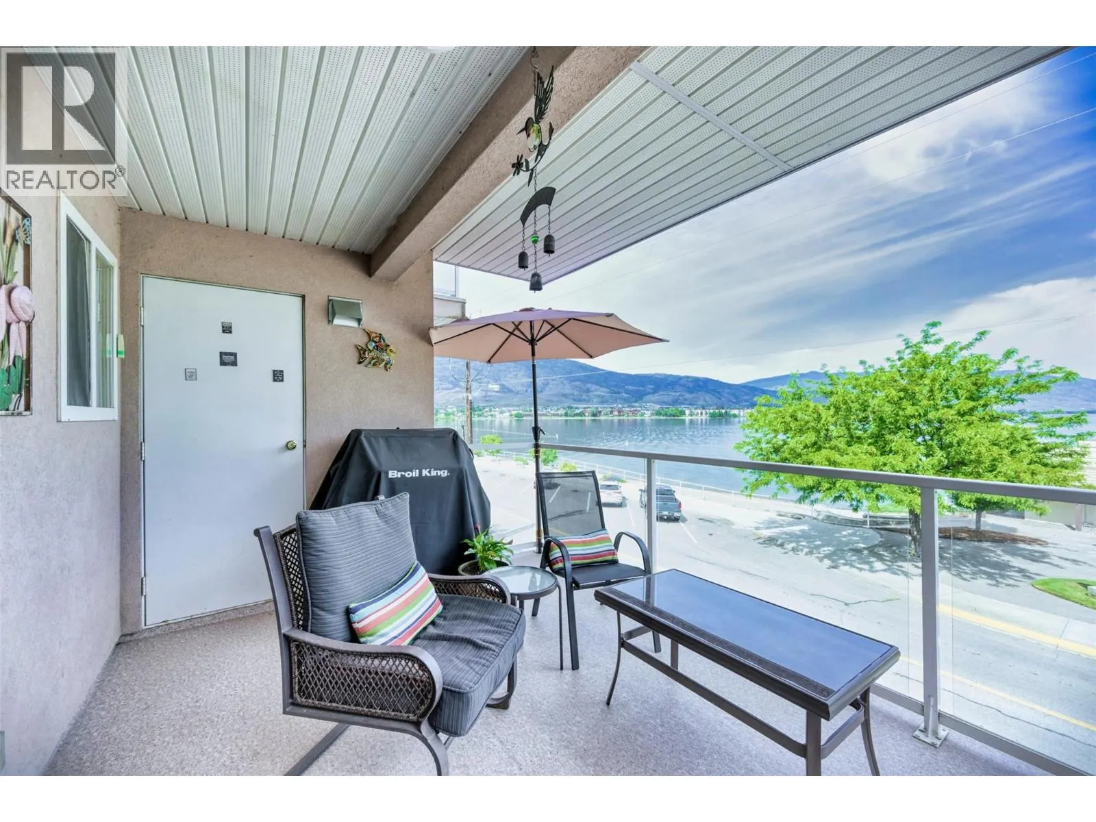 6805 COTTONWOOD Drive Unit# 201