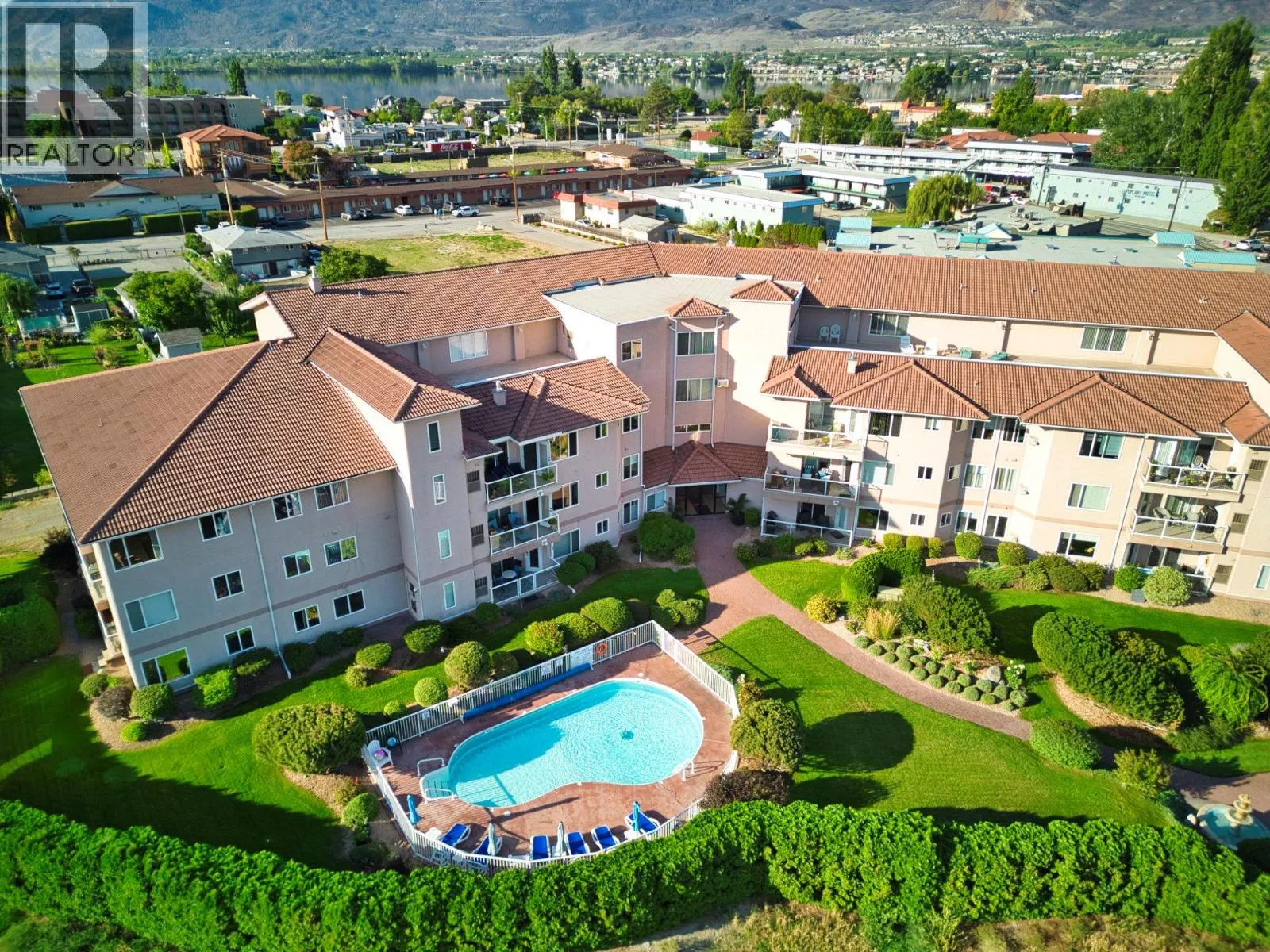 6805 COTTONWOOD Drive Unit# 201