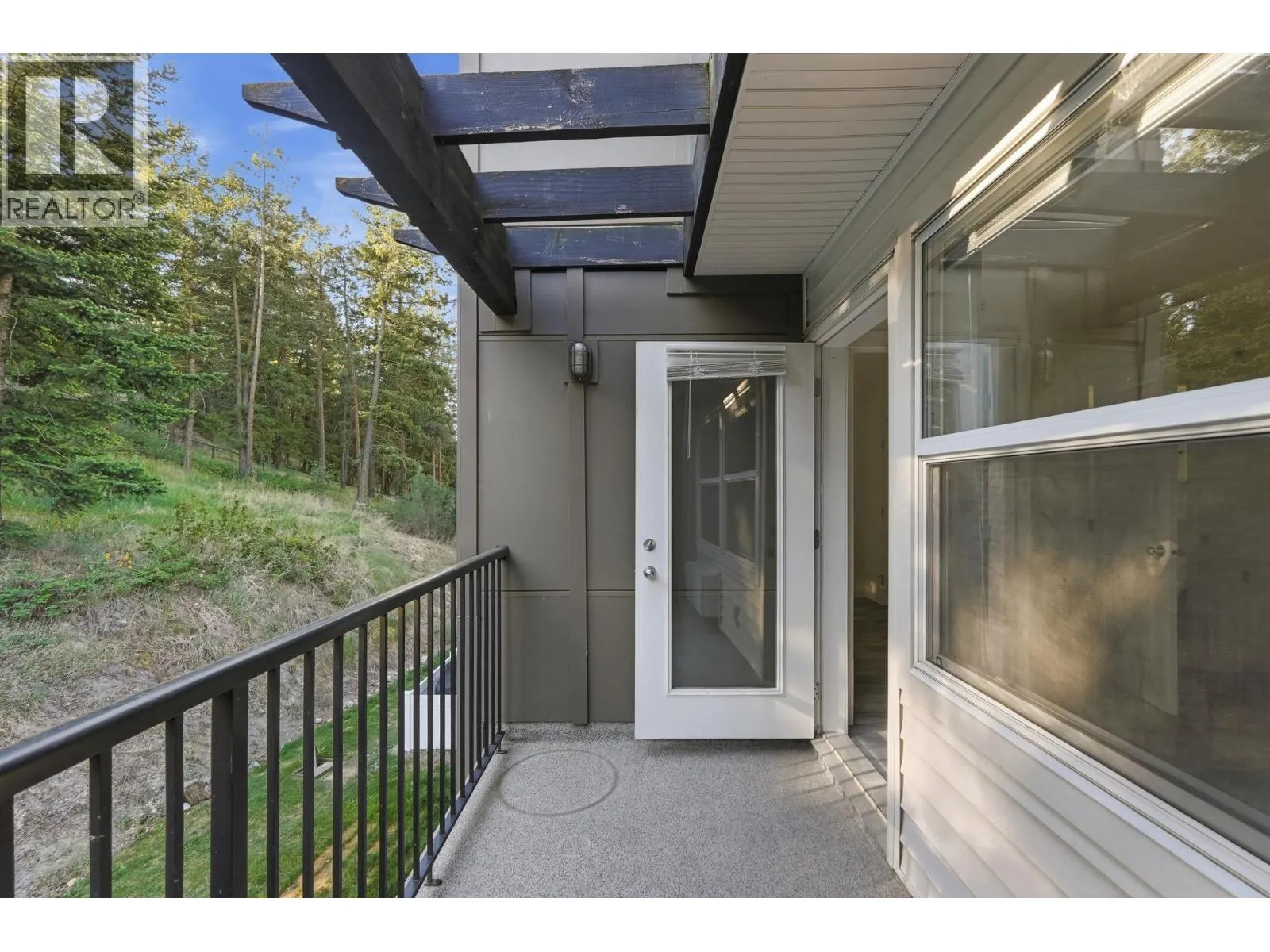 1483 Glenmore Road Unit# 311