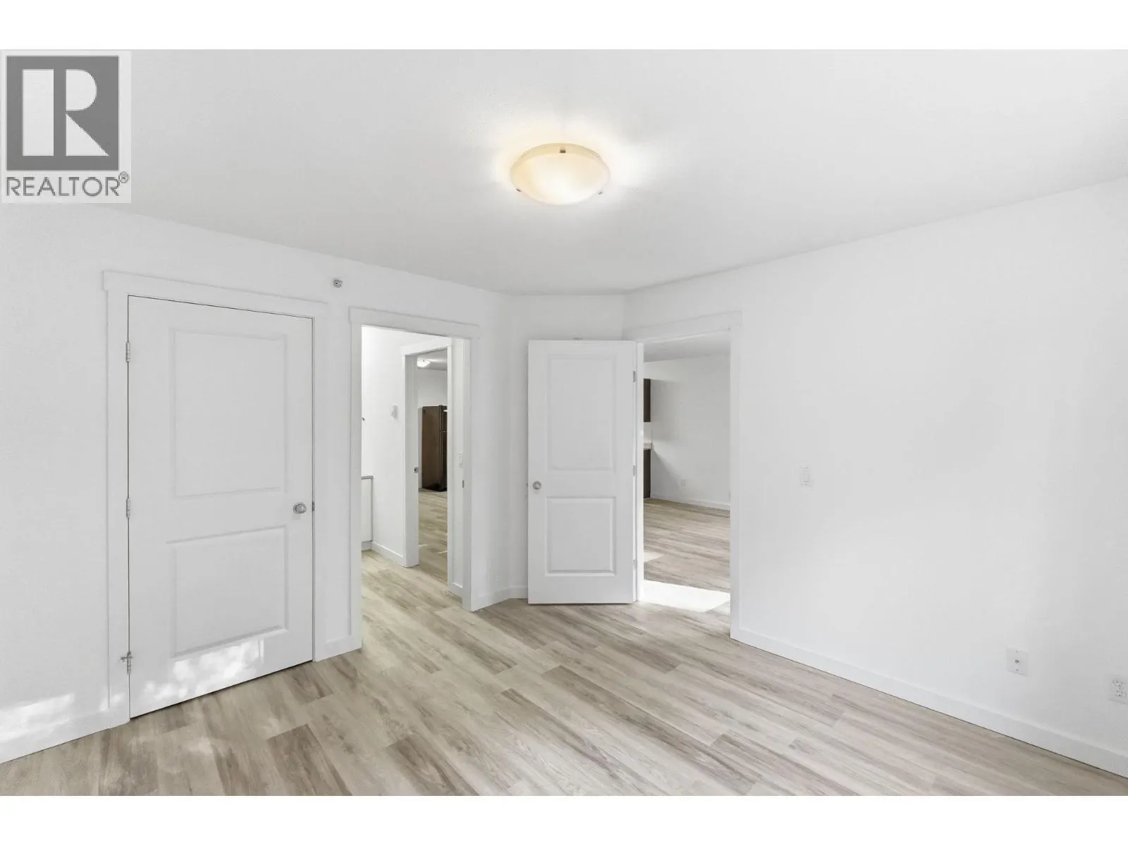 1483 Glenmore Road Unit# 311