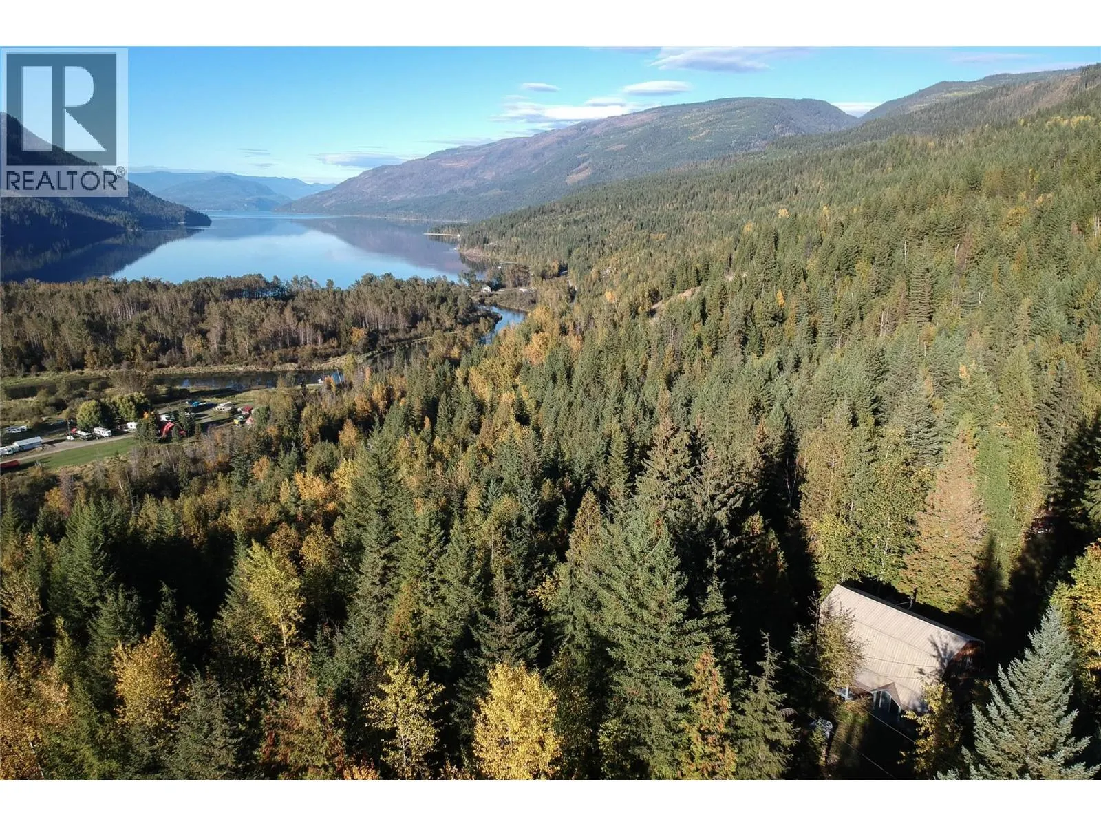 3217 Lumby Mabel Lake Road
