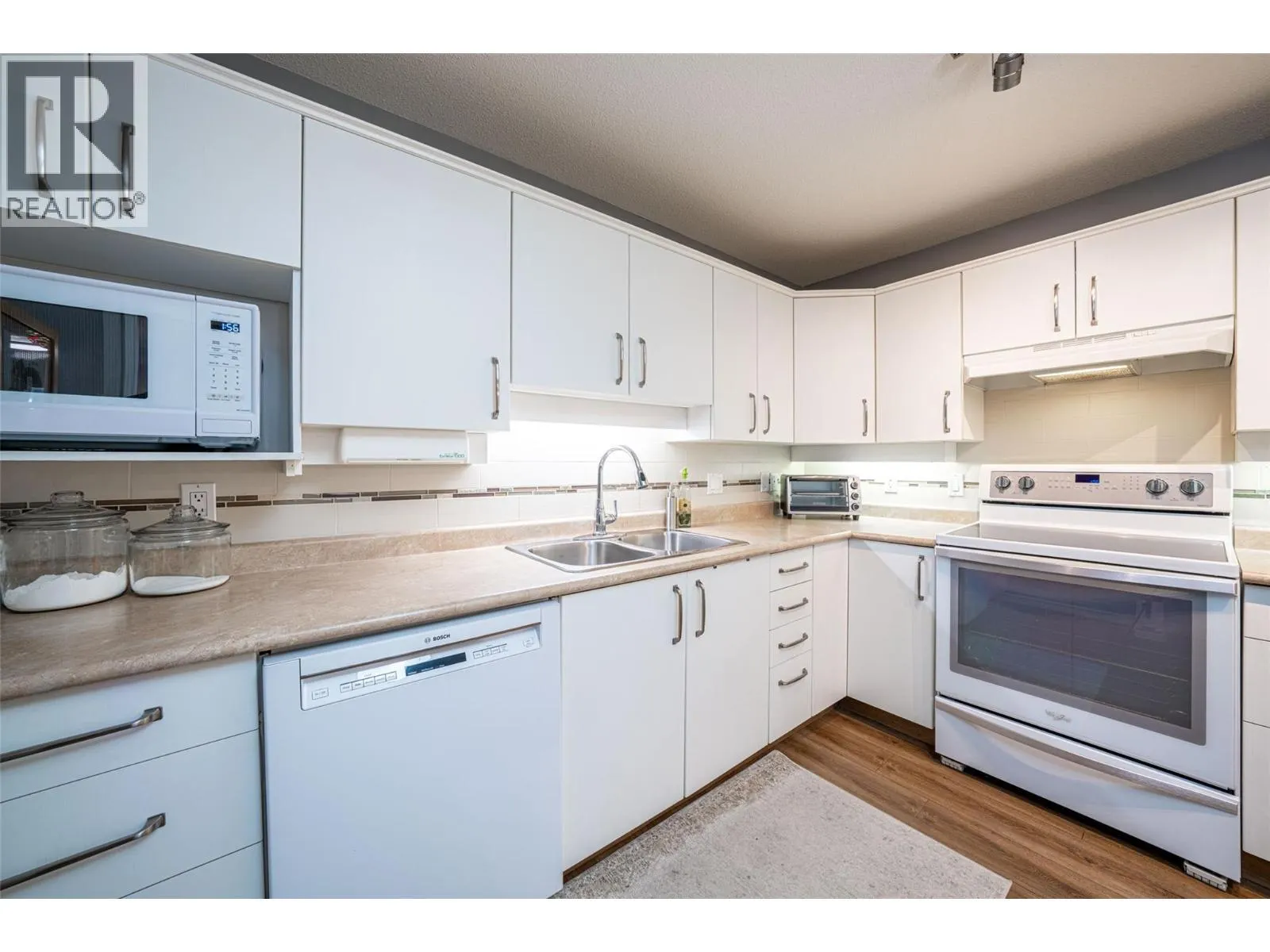 3300 Centennial Drive Unit# 112