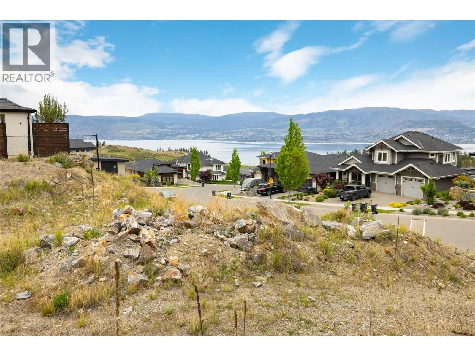 5677 Mountainside Drive