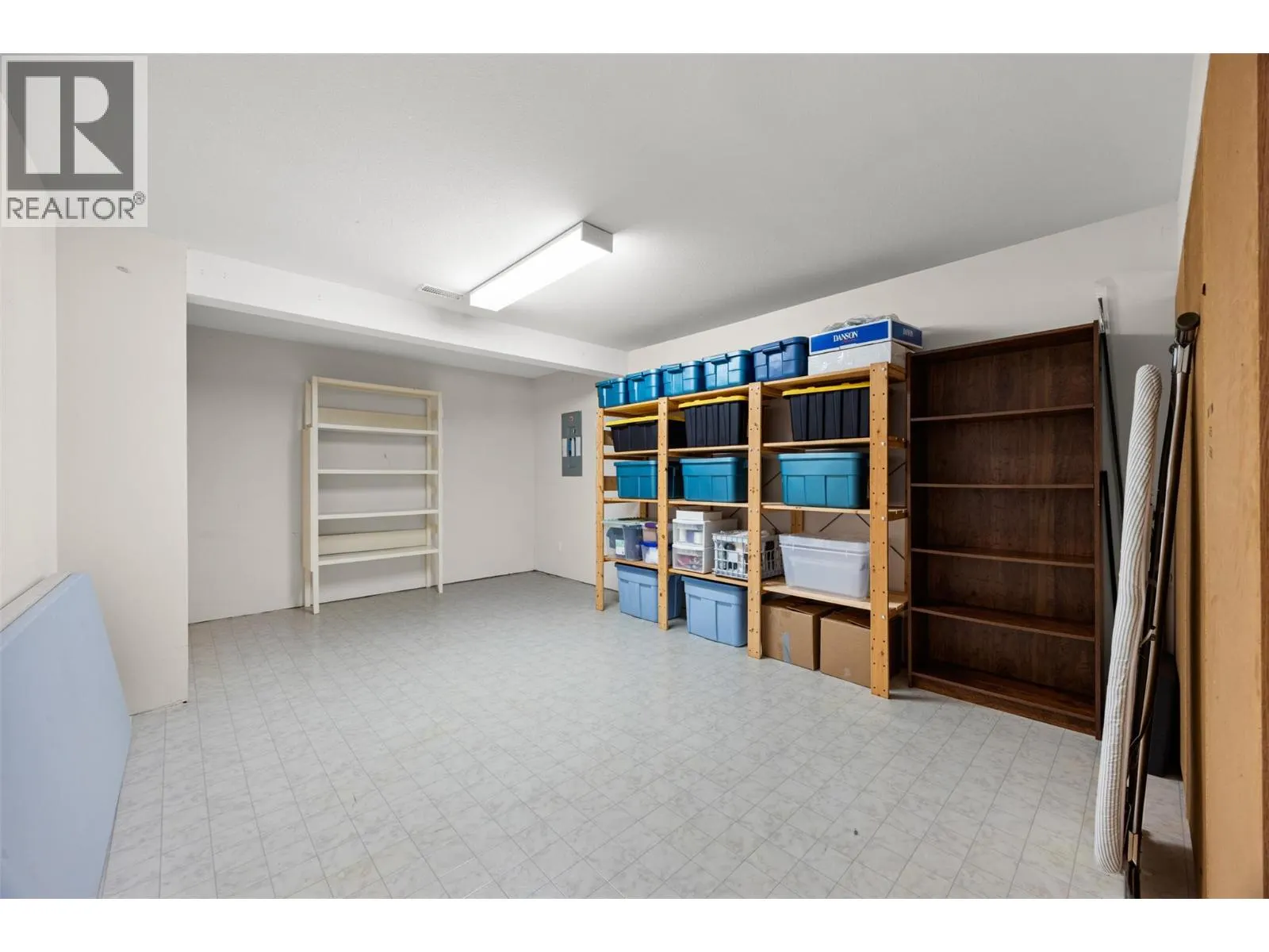 4450 Postill Drive Unit# 14