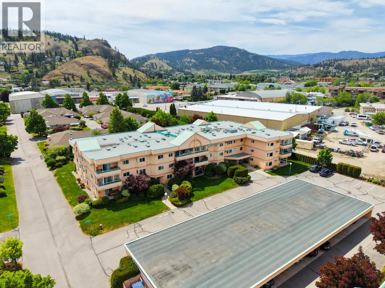 8907 Pineo Court Unit# 208