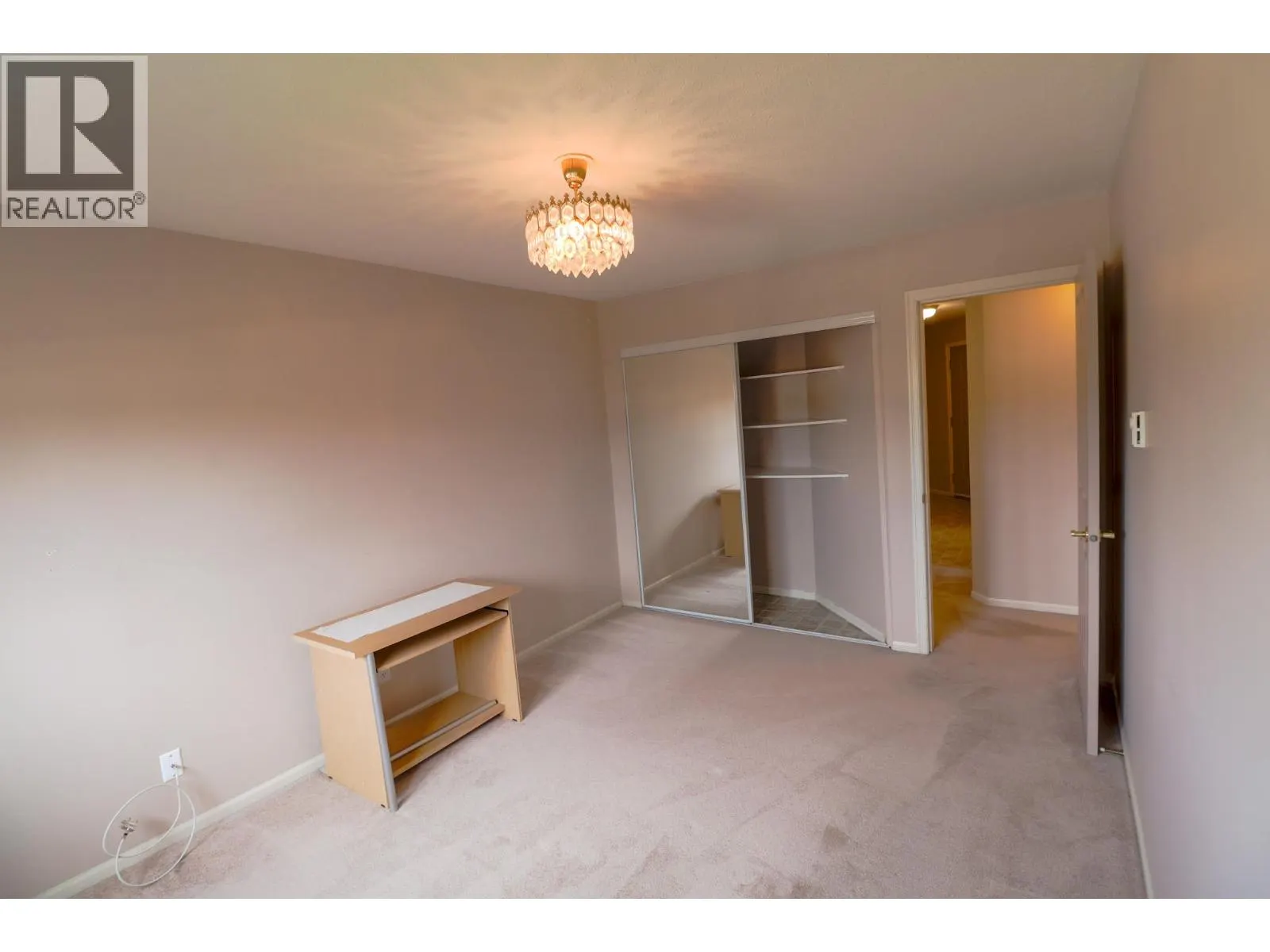 8907 Pineo Court Unit# 208