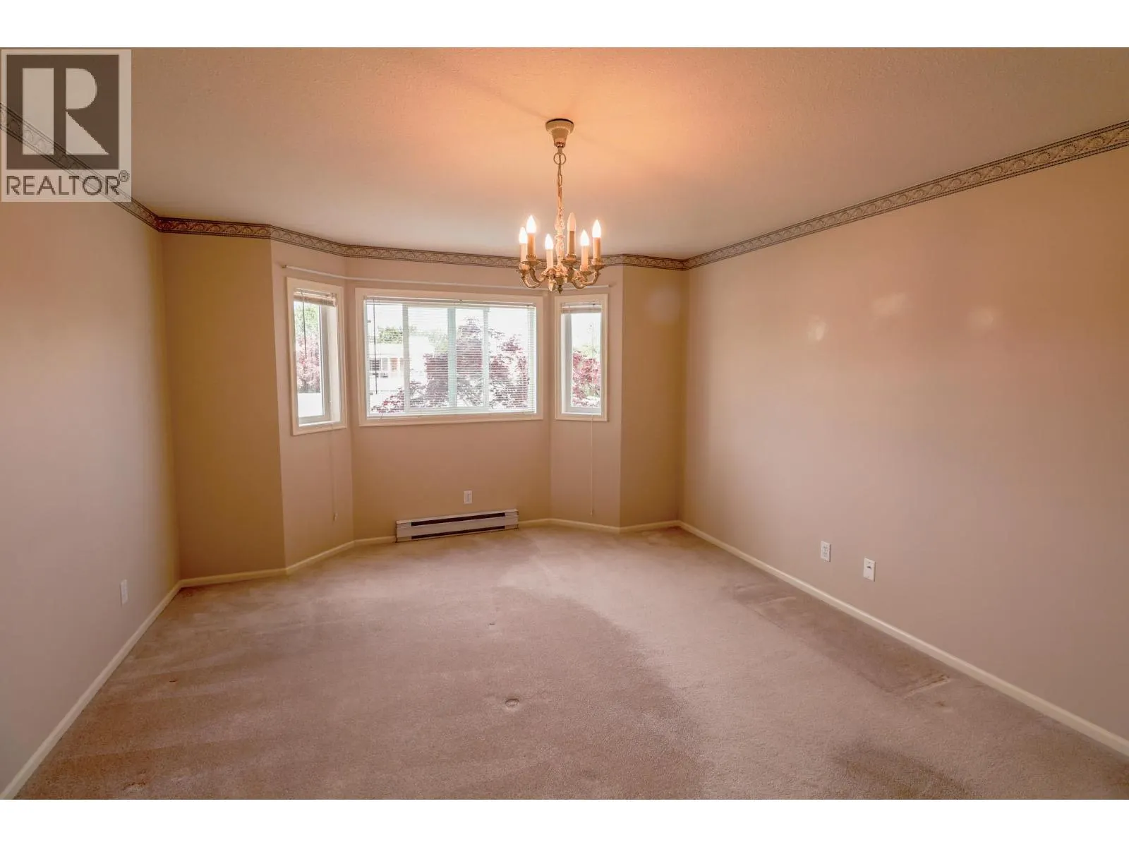 8907 Pineo Court Unit# 208