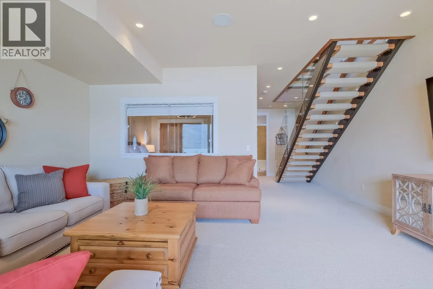 5235 Buchanan Road Unit# 1