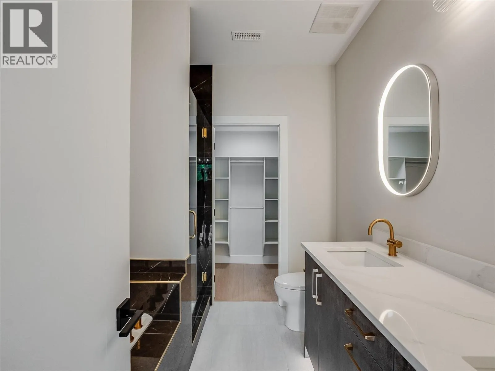 910 Lakeside Drive Unit# 403