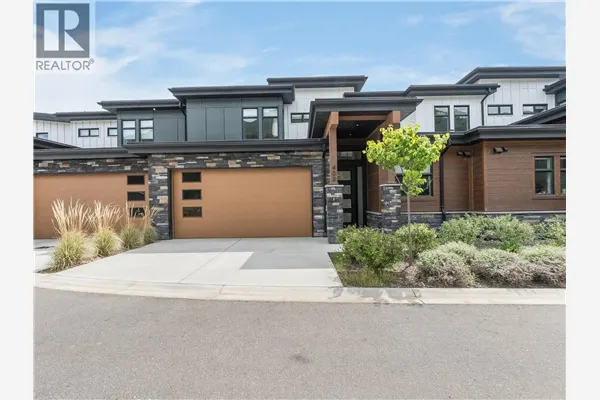 910 Lakeside Drive Unit# 403