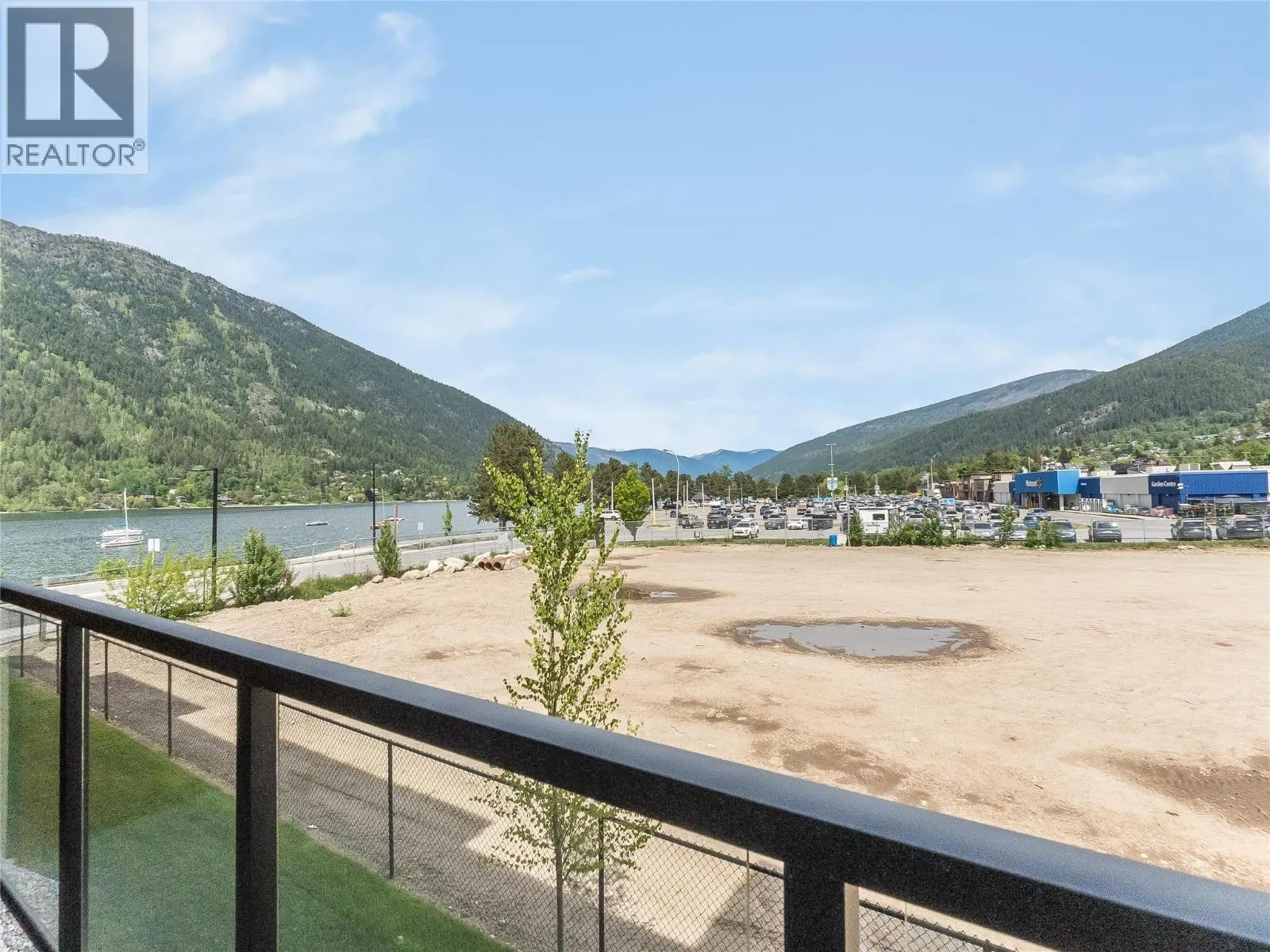 910 Lakeside Drive Unit# 203