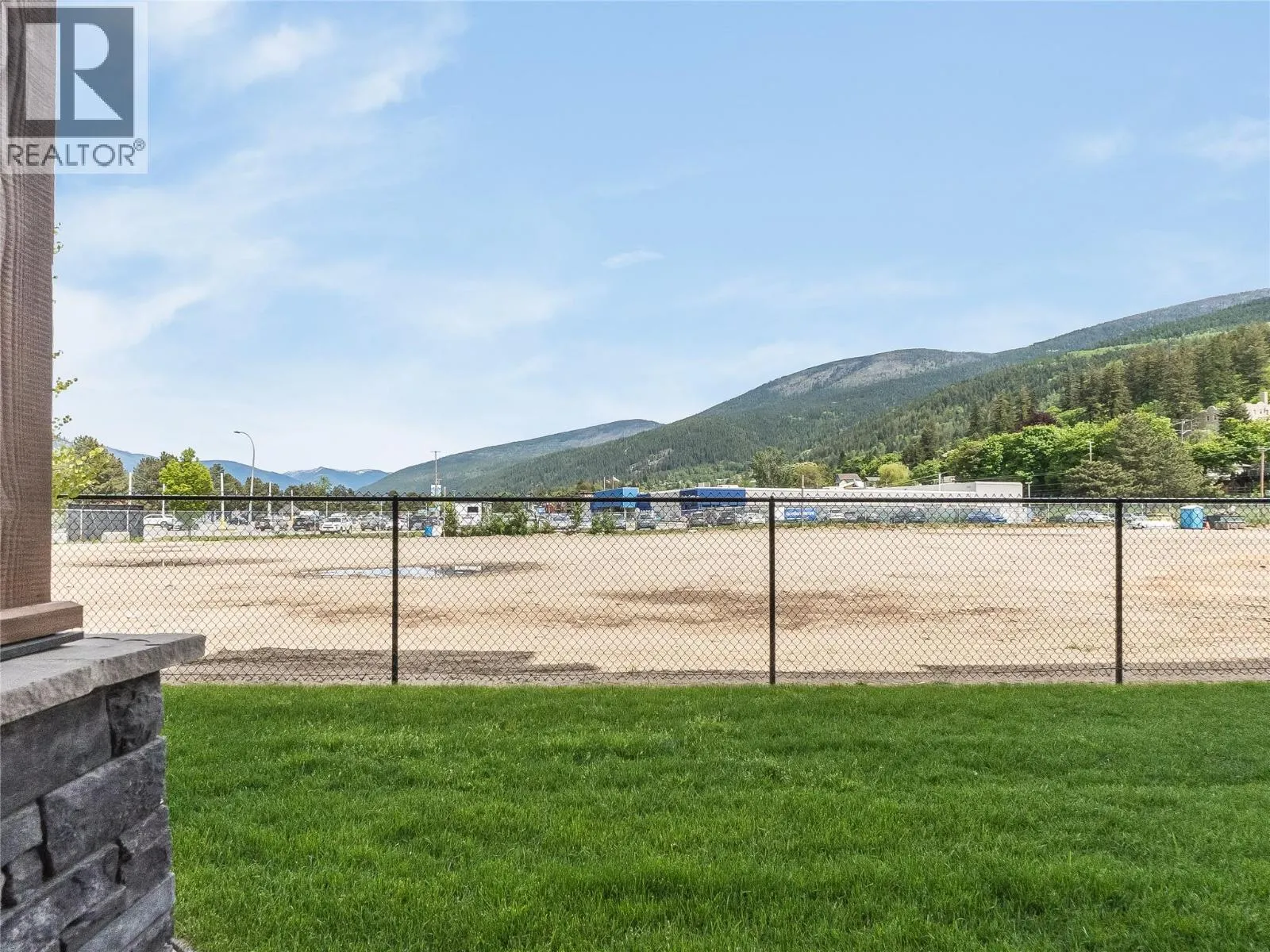 910 Lakeside Drive Unit# 203