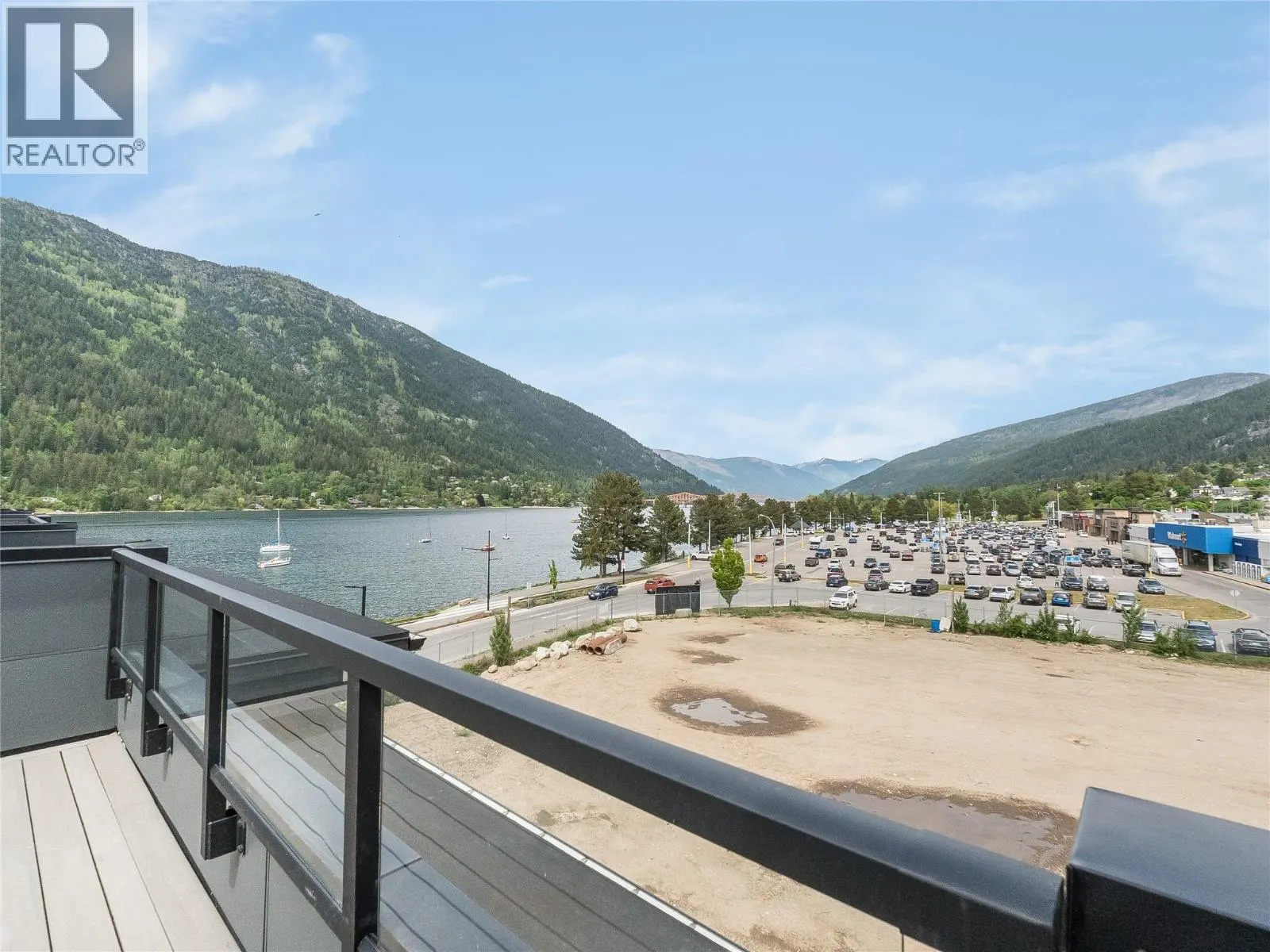910 Lakeside Drive Unit# 203