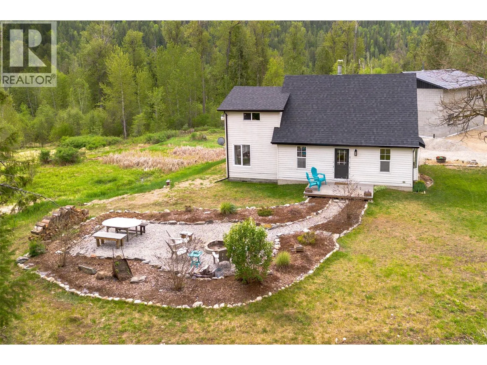 2904 Enderby Mabel Lake Road