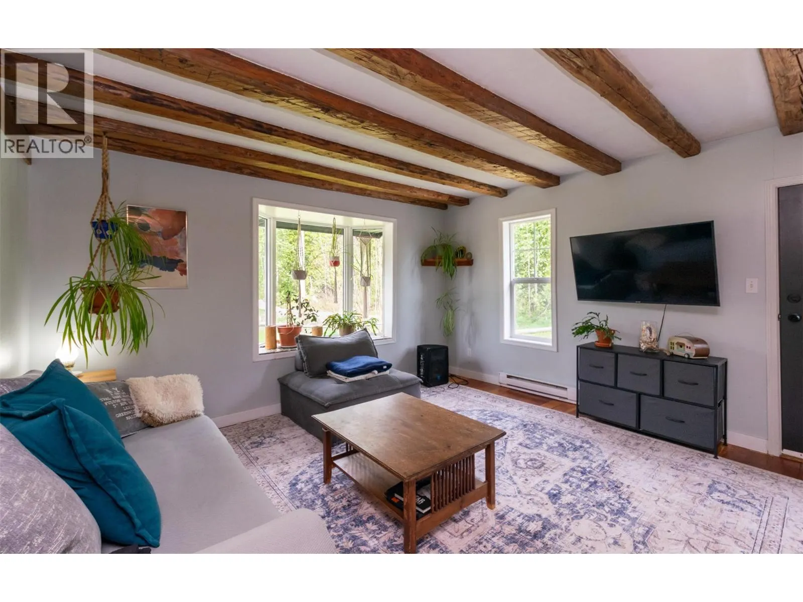 2904 Enderby Mabel Lake Road