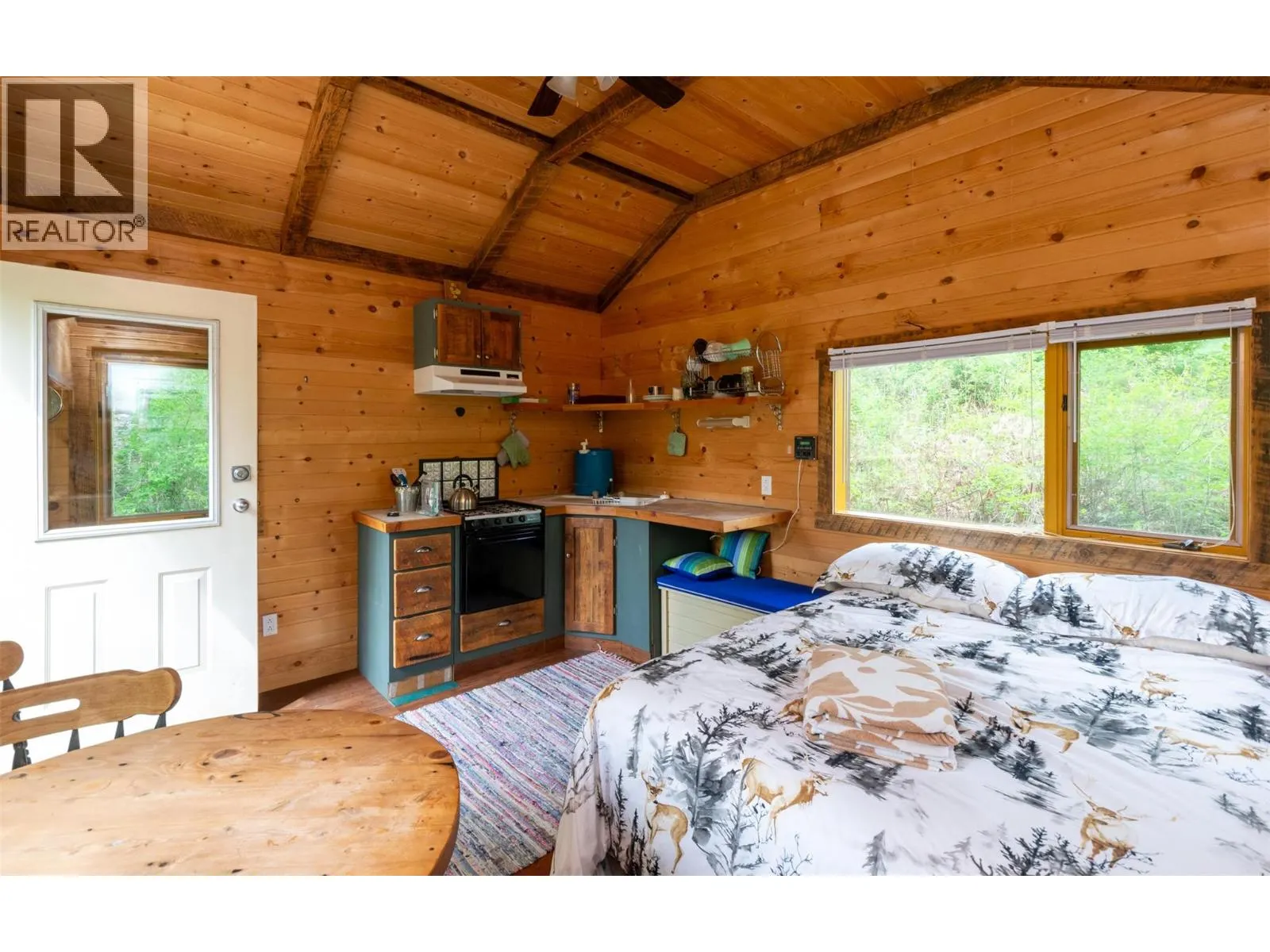 2904 Enderby Mabel Lake Road