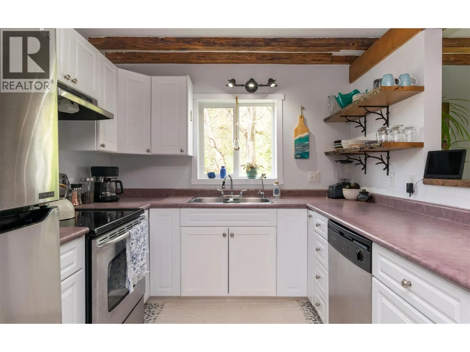 2904 Enderby Mabel Lake Road