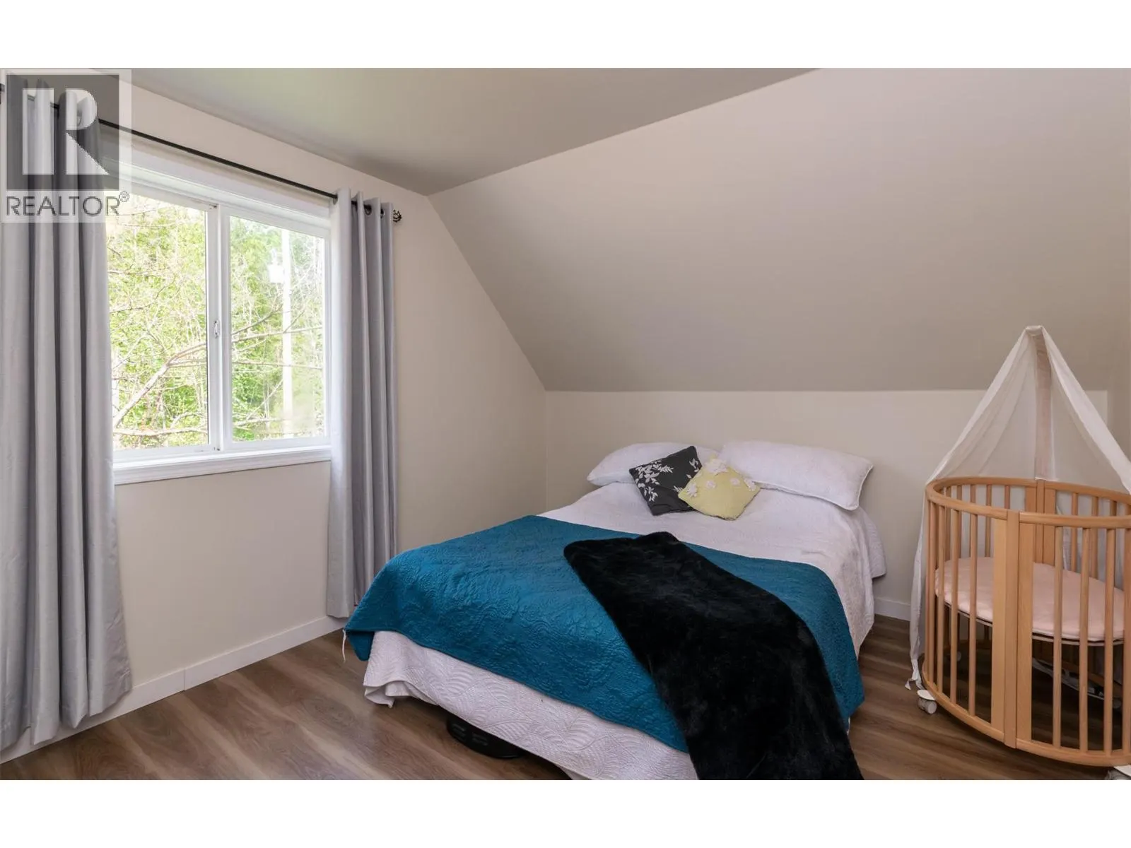 2904 Enderby Mabel Lake Road