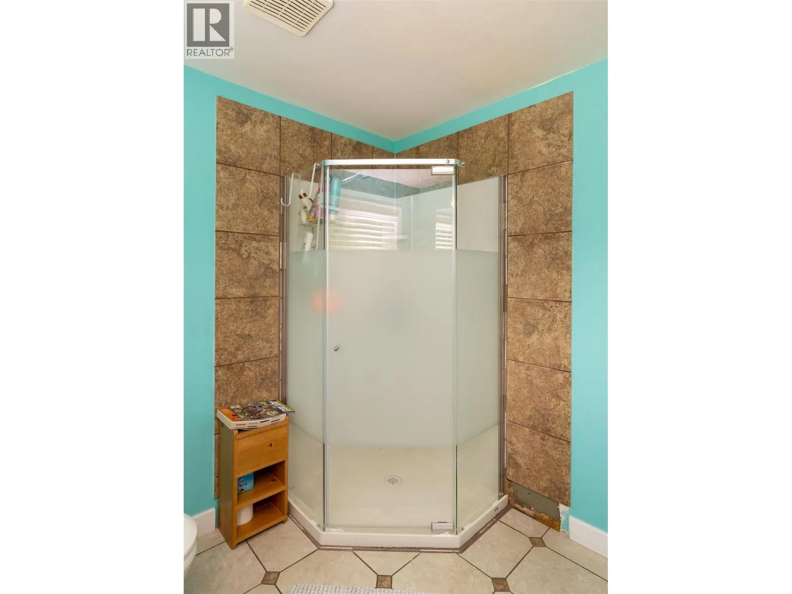 2904 Enderby Mabel Lake Road