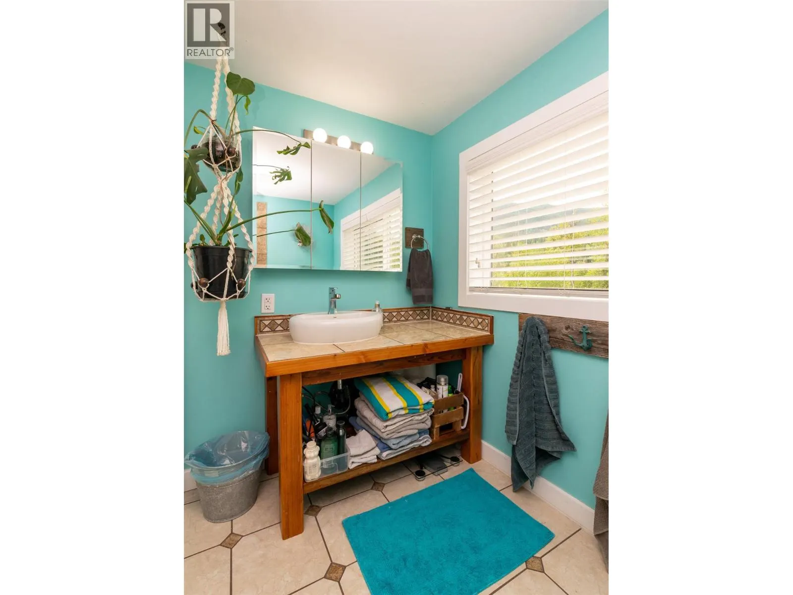 2904 Enderby Mabel Lake Road