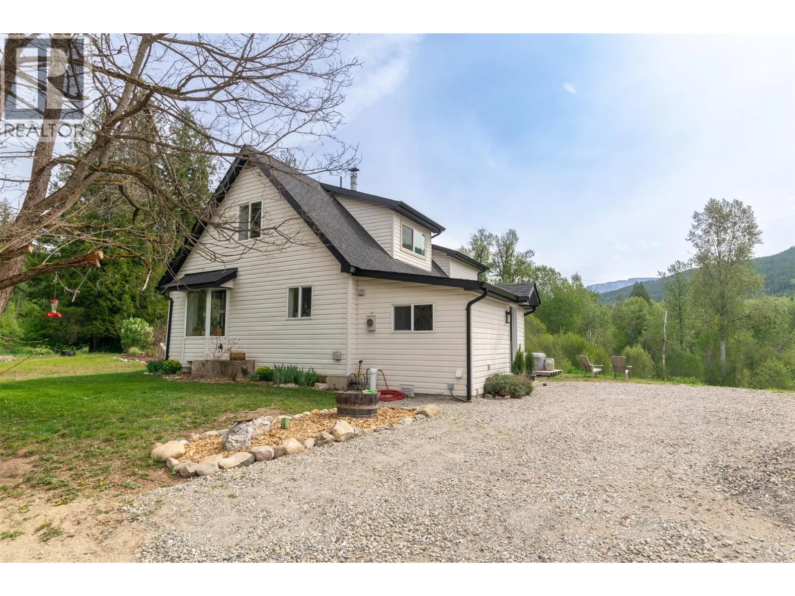 2904 Enderby Mabel Lake Road
