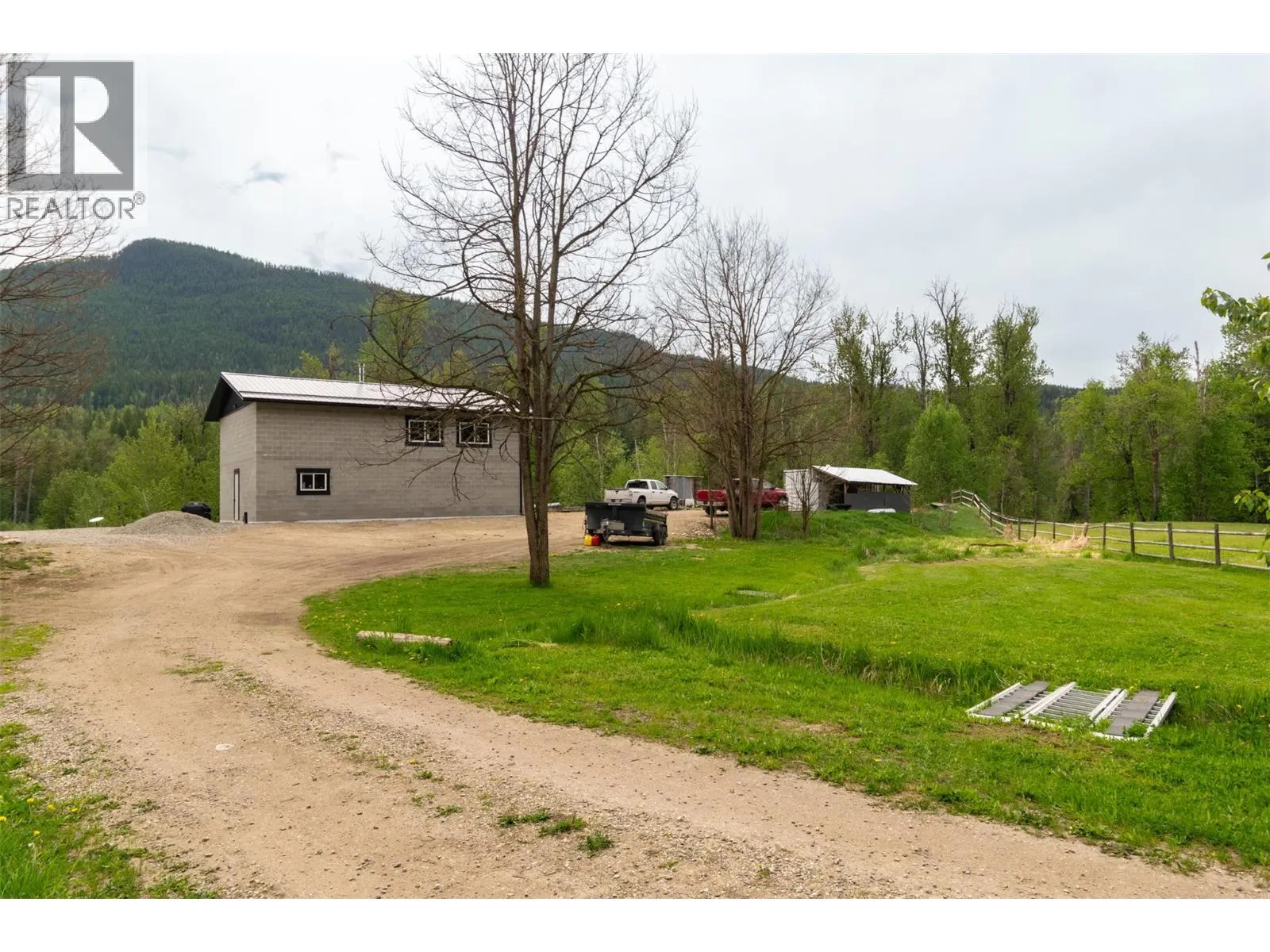 2904 Enderby Mabel Lake Road