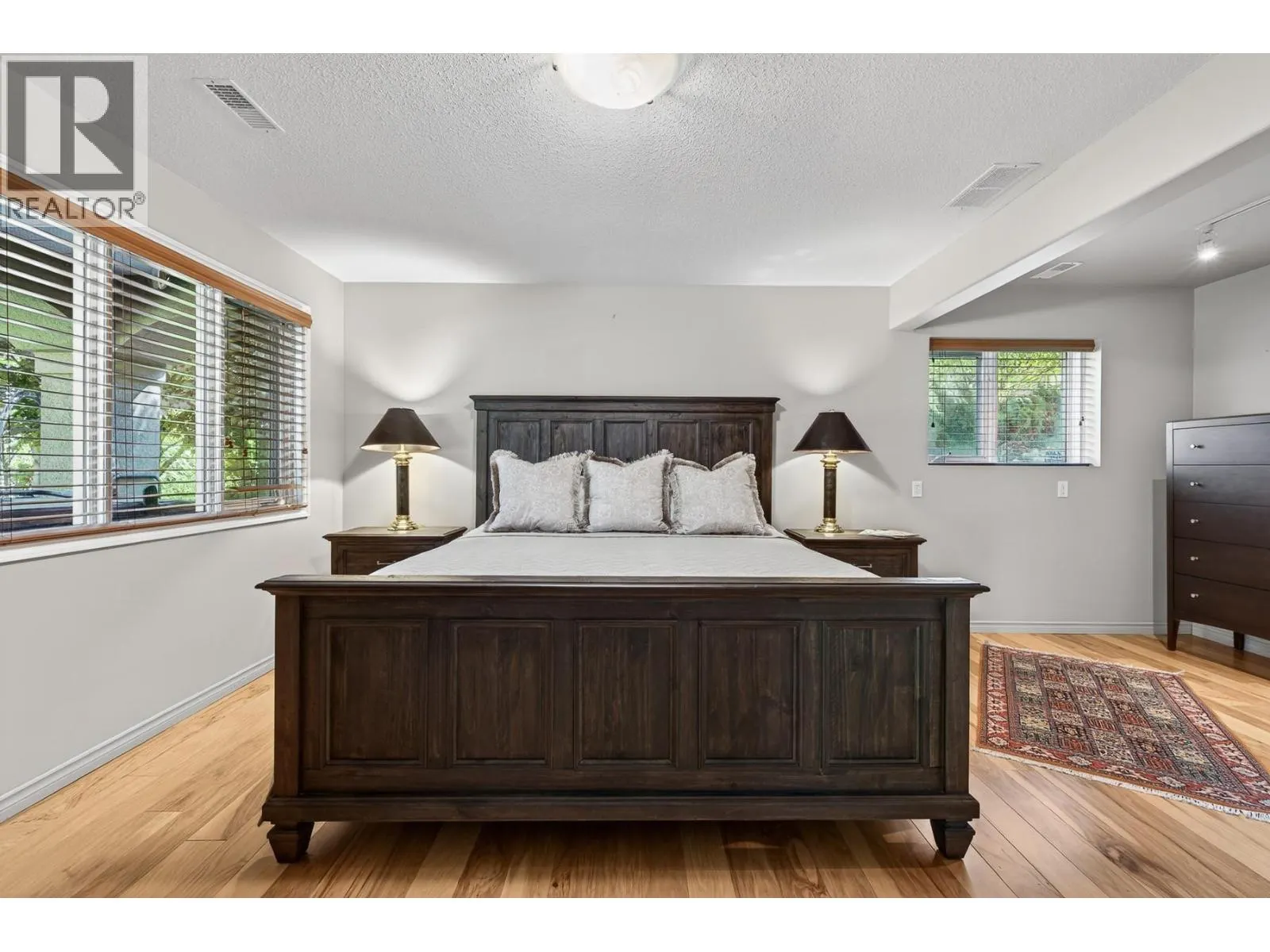 3929 Gallaghers Circle