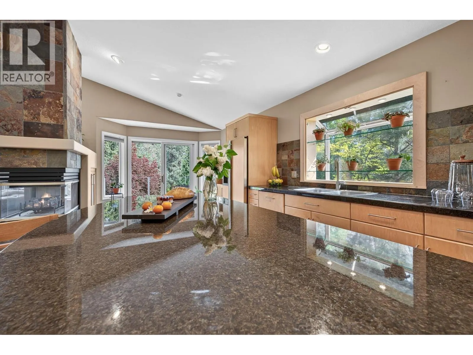 3929 Gallaghers Circle