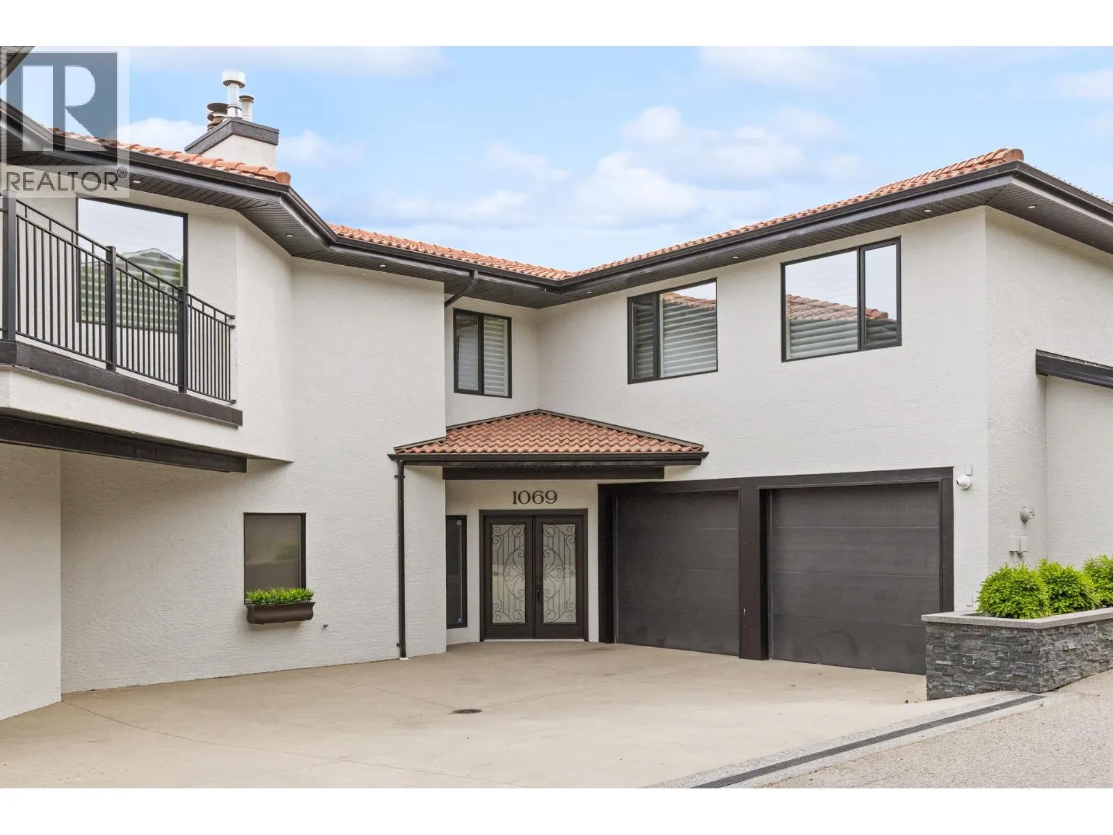 1069 Sunnyside Road