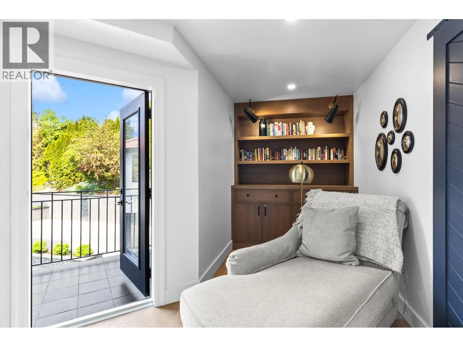 1069 Sunnyside Road