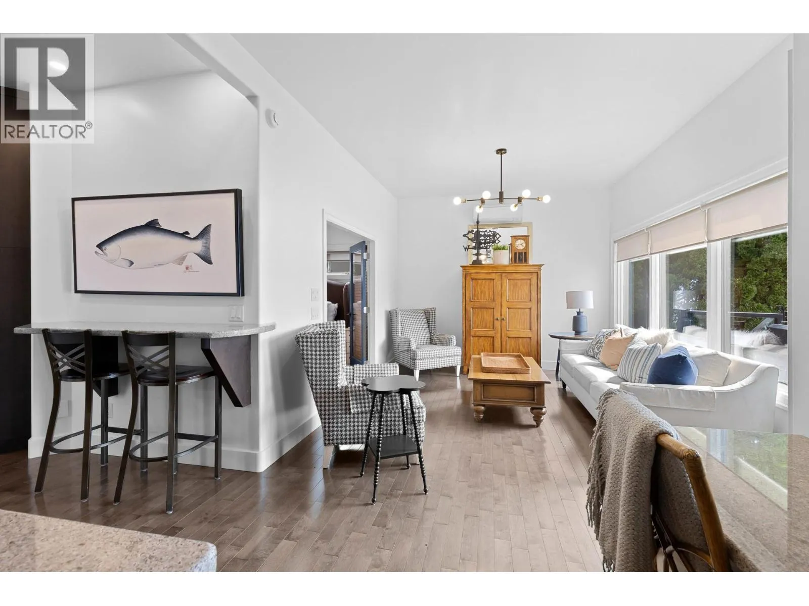 1069 Sunnyside Road