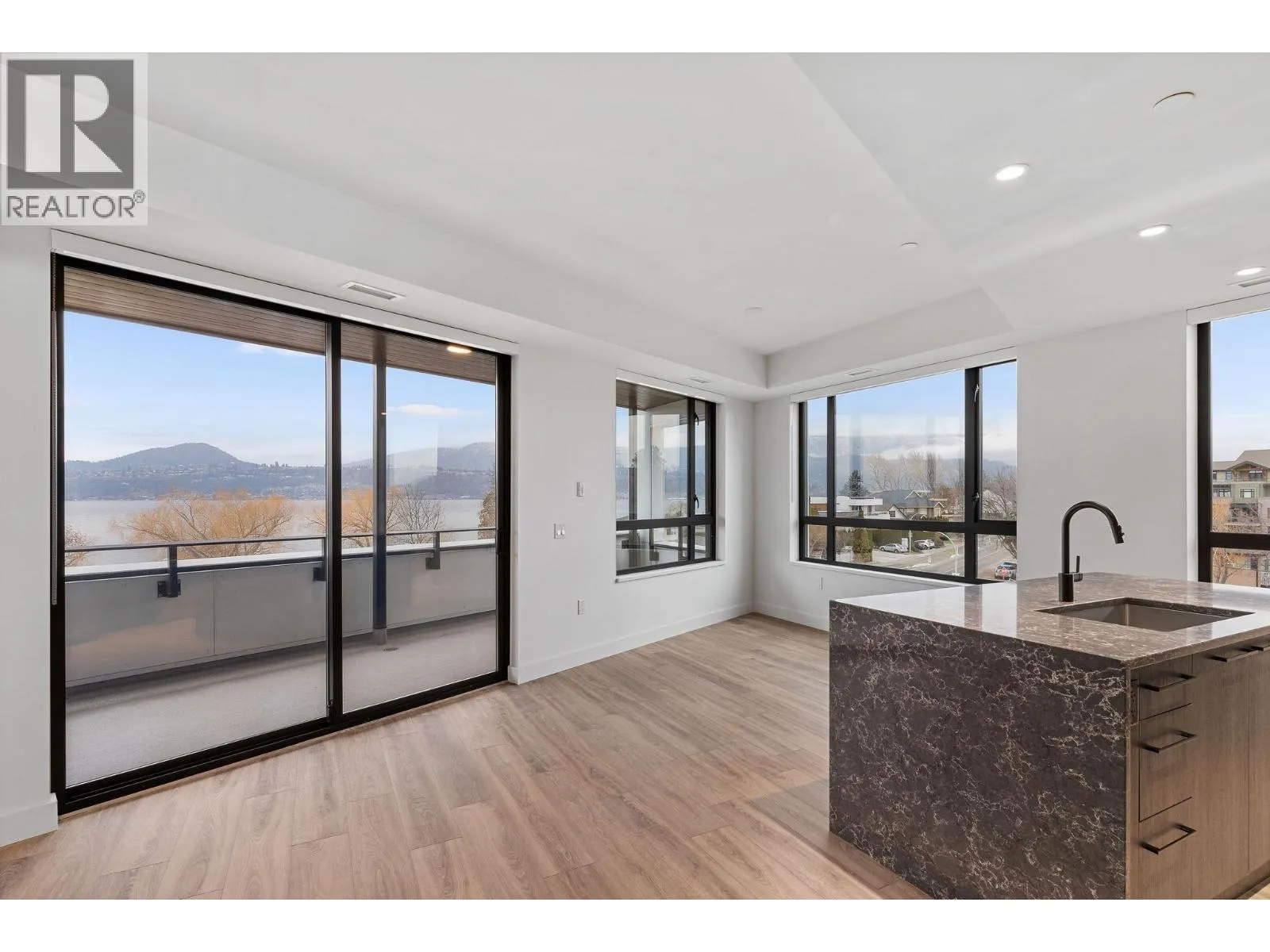 3051 Abbott Street Unit# 317