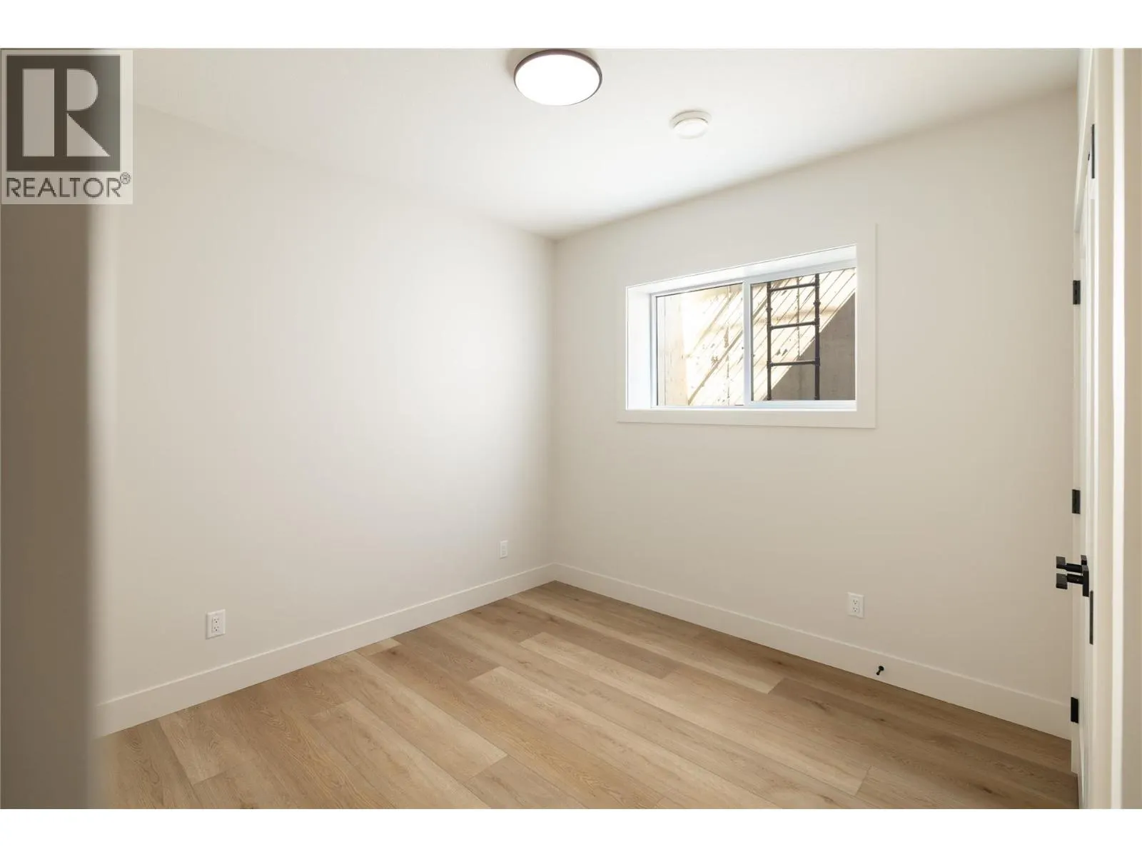 2125 Montenegro Drive