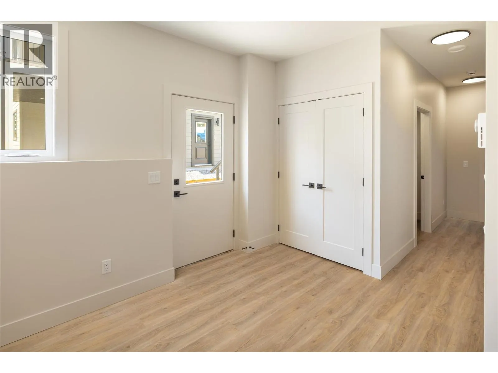 2125 Montenegro Drive