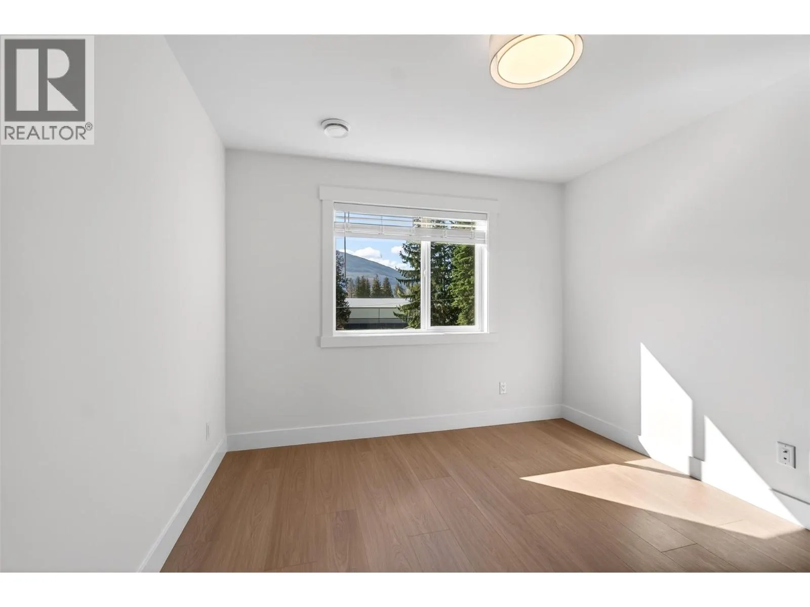 222 Temple Street Unit# 3