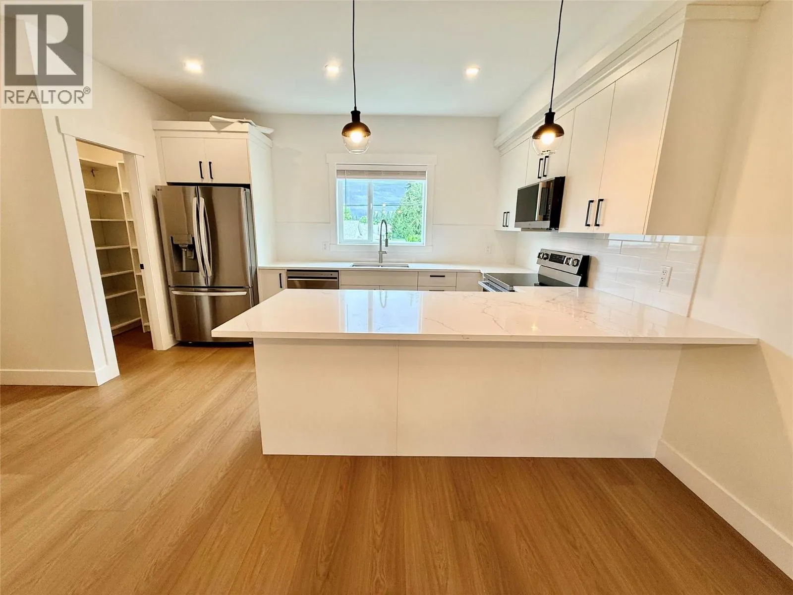 222 Temple Street Unit# 3