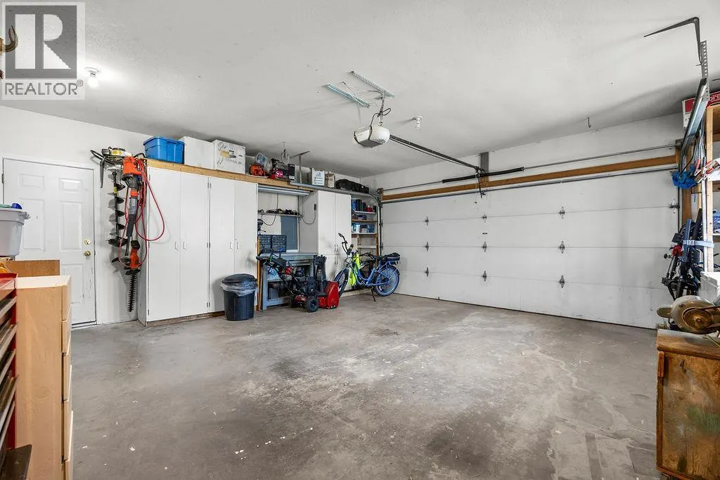 2864 Hilltop Road